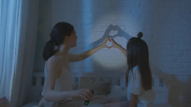 Cara Bijak Melatih Anak Mengungkapkan Perasaannya dengan Jelas dan Tenang