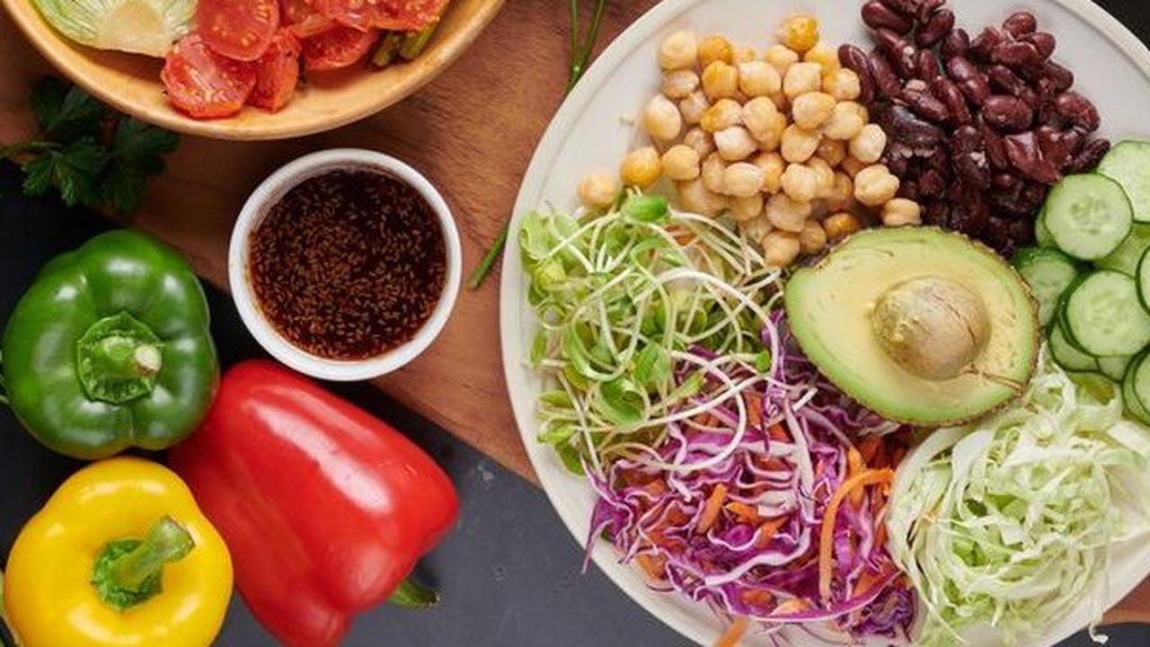 Ini Pola Makan yang Wajib Anda Ikuti agar Tetap Bugar di Usia 30-an!