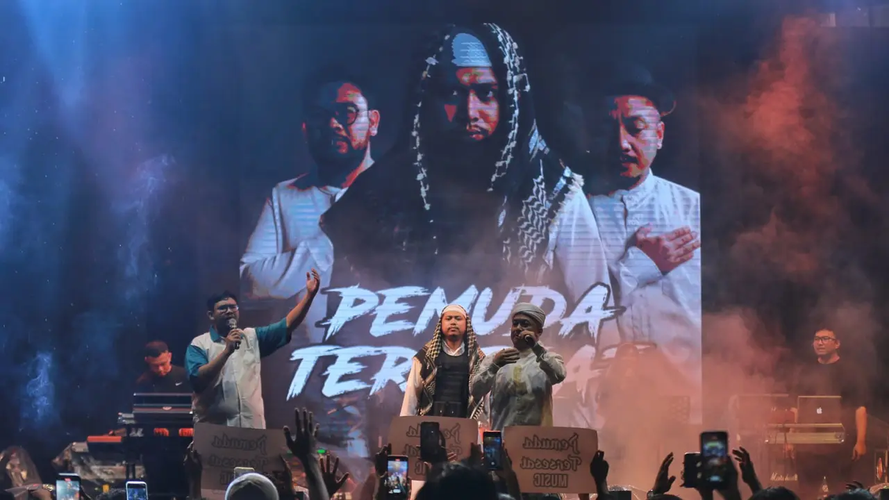 Pemuda Tersesat Tutup FESTIVAL 6 Hari Pertama dengan Selawat