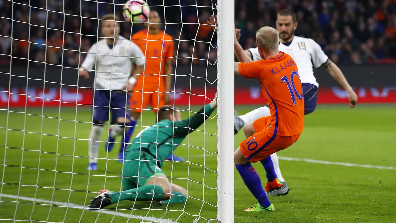 Belanda Vs Italia