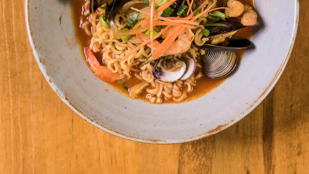 mie korea ramyeon seafood