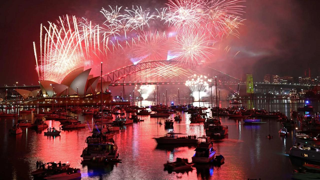 FOTO: Kembang Api Sambut Tahun Baru 2026 di Sydney