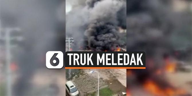 VIDEO: Truk Tangki Minyak Meledak di China Tewaskan Belasan Orang