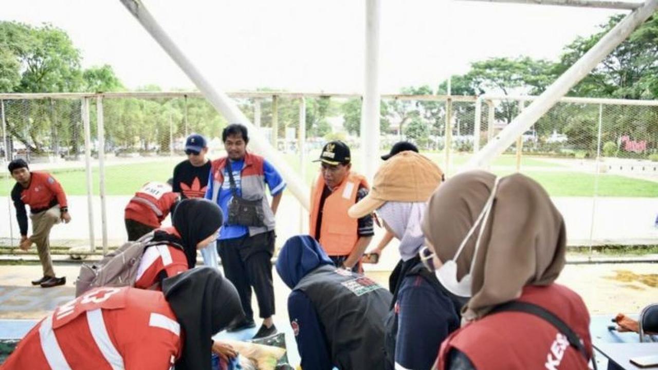 Pemkab HSS Sigap Buka Dapur Umum dan Pos Kesehatan, Pastikan Penanganan Banjir HSS Maksimal