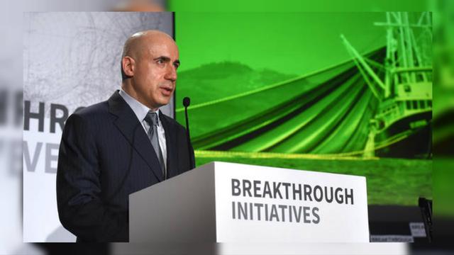 6 Cara Aneh Milyarder Menghamburkan Uang-04