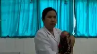 Bayi terlantar  ditemukan di halaman Rumah Sakit Pirngadi Medan Sumatera Utara. 