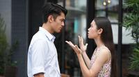 Ilustrasi anxiety dalam hubungan romantis (Foto: Reve Art AI)