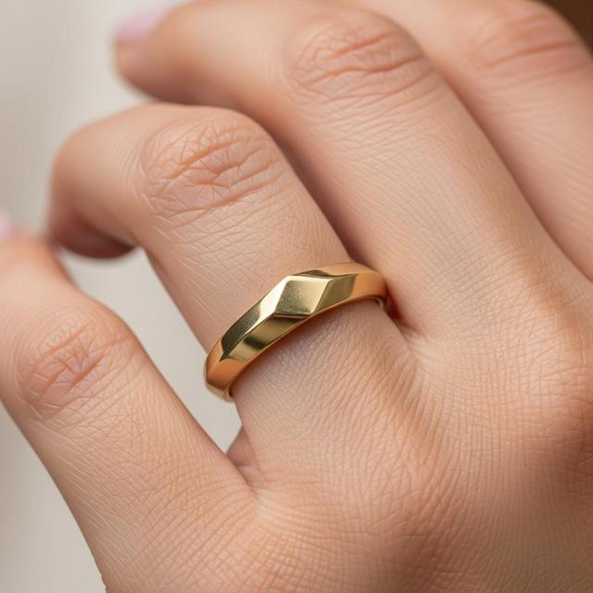 10 Desain Cincin Emas yang Mudah Dijual Kembali, Investasi Aman Masa Depan