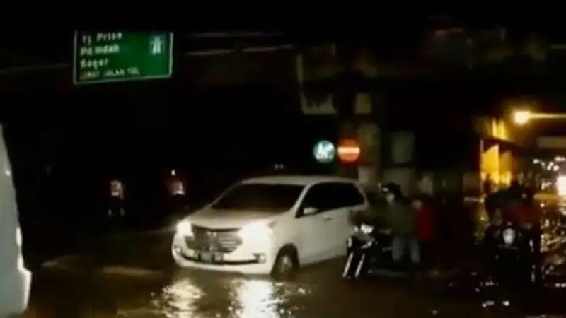 Banjir Terjang Sukabumi