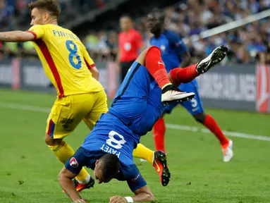Pertandingan perdana Euro 2016 antara Prancis versus Rumania di Stade de France, Prancis (11/6). Prancis menang dengan skor 2-1. (Reuters/ Darren Staples)