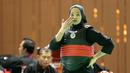 <p>Reaksi atlet pencak silat putri Indonesia, Safira Dwi Meilani (kanan) menghadapi wakil Vietnam, Nguyen Huang Hong An pada nomor tanding putri kelas B Pencak Silat SEA Games 2023 di Chroy Changvar International Convention and Exhibition Center, Phnom Penh, Kamboja, Rabu (10/05/2023). (Bola.com/Abdul Aziz)</p>