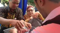 Operasi pasar di Yogyakarta menuai kisruh. (Switzy Sabandar/Liputan6.com)