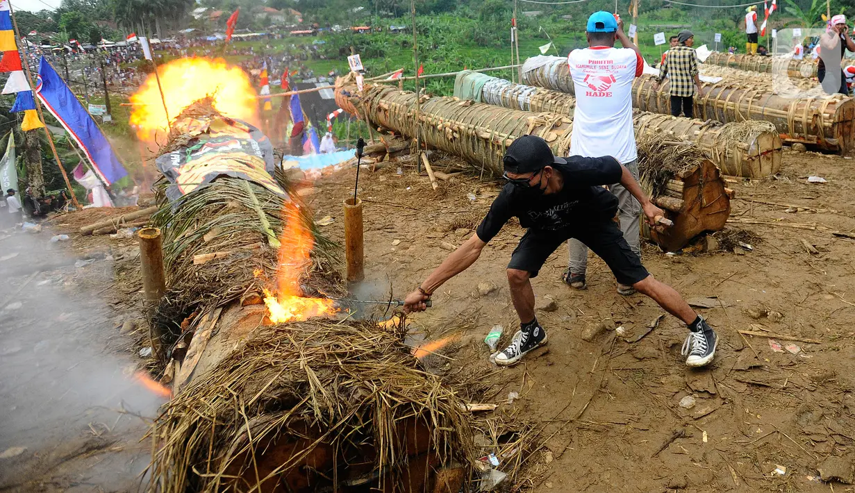 Adapun anggaran untuk blok kuluwung berasal dari warga masyarakat, pemdes, donatur, hingga penggalangan dana dari paguyuban pemuda. (merdeka.com/Arie Basuki)