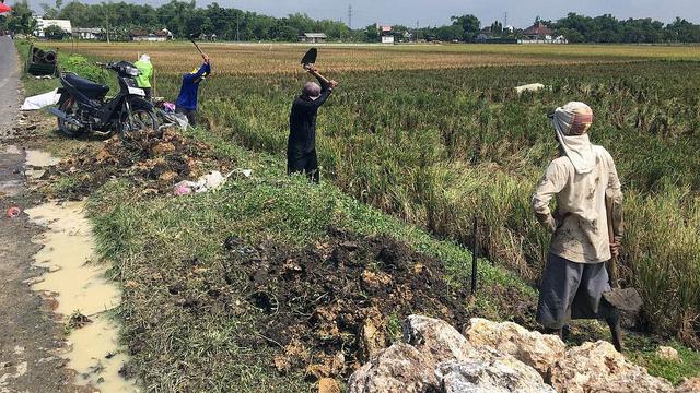 Kementerian Pekerjaan Umum dan Perumahan Rakyat (PUPR) terus mempercepat realisasi Program Padat Karya Tunai (PKT) 2020. (Dok Kementerian PUPR)