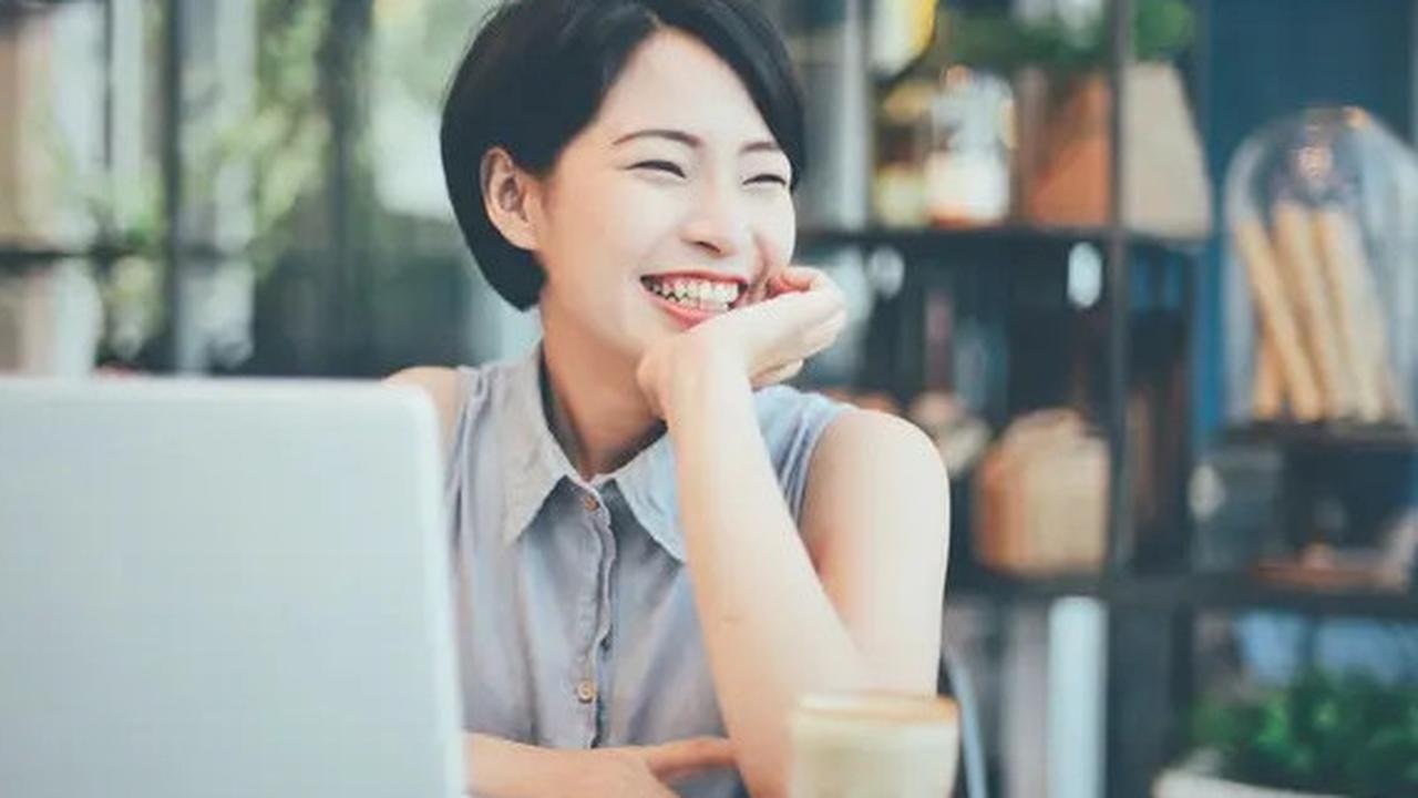 100 Kata Kata Duduk Sendiri yang Menyentuh Hati dan Memotivasi
