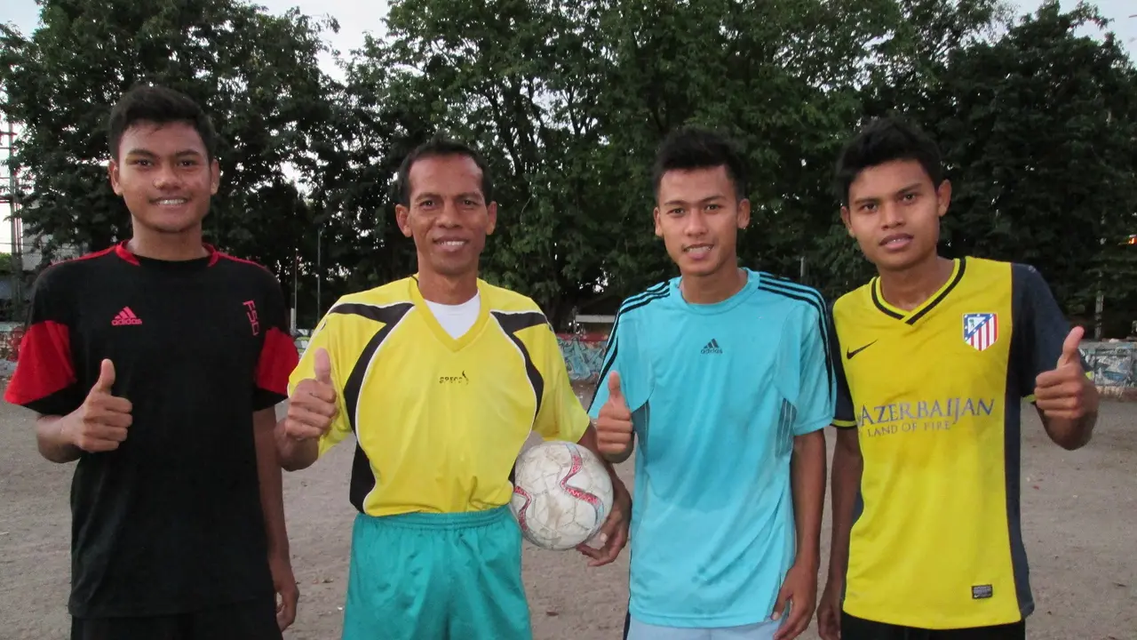 Yusuf Ekodono dan ketiga putranya