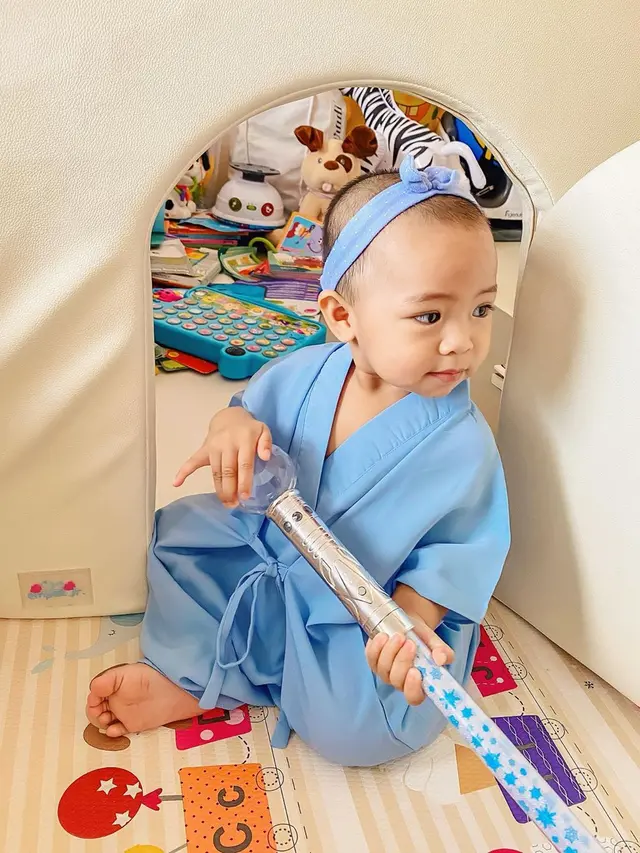 7 Potret Anak Raditya Dika Saat Pakai Kostum Cosplay Ini Menggemaskan