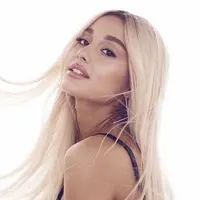 Masih berduka, Ariana Grande mungkin takkan buat tur untuk album Sweetener. (instagram/arianagrand)