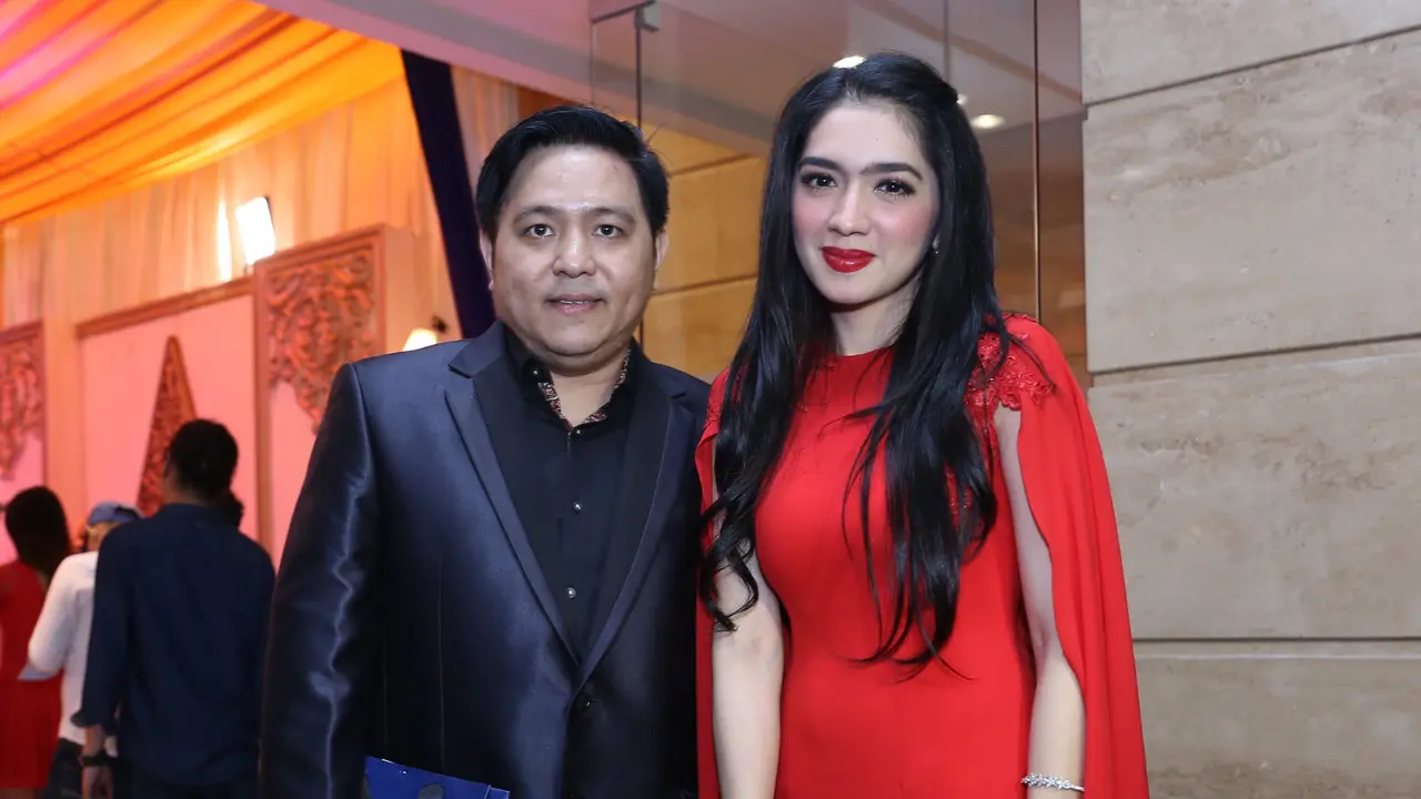 [Bintang] Steven Rumangkang dan Angel Karamoy