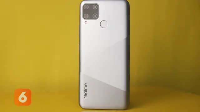 Realme C15