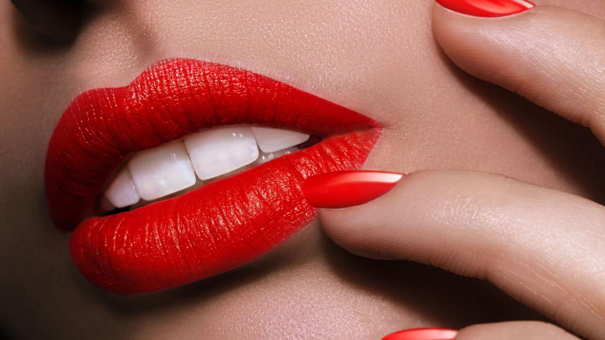  cara agar bibir merah alami