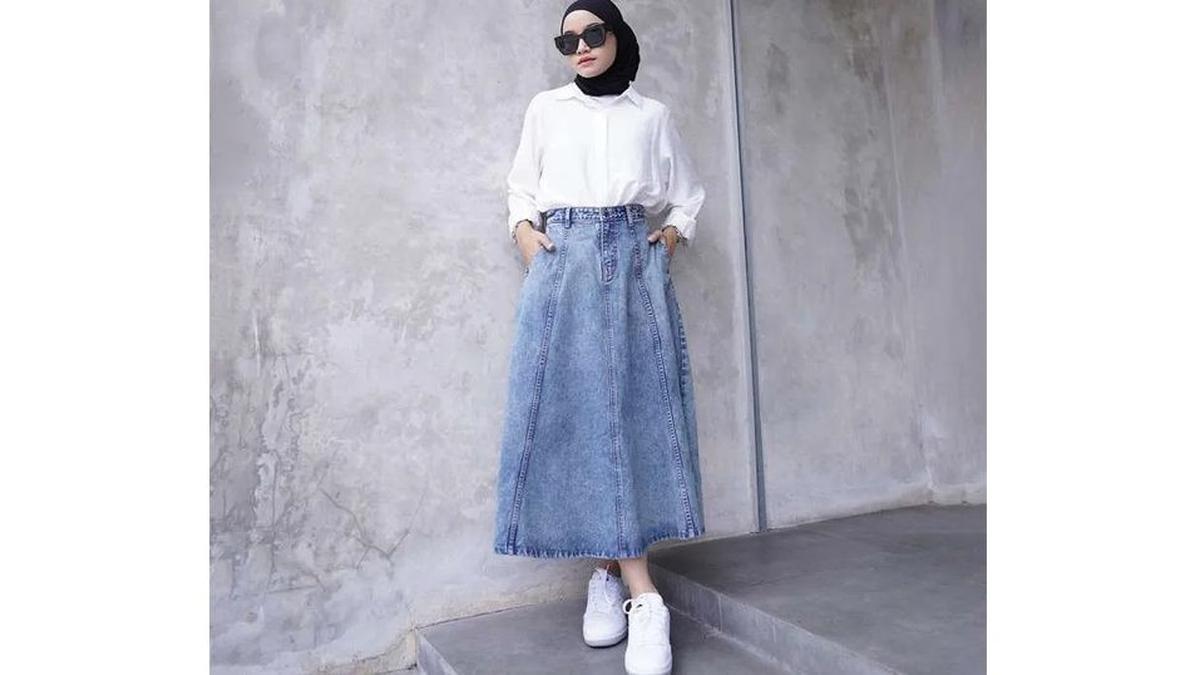 Upgrade Gaya Hijabmu di 2025, Ini 5 Inspirasi Fashion Rok ala Gen Z yang Syar’i dan Kekinian