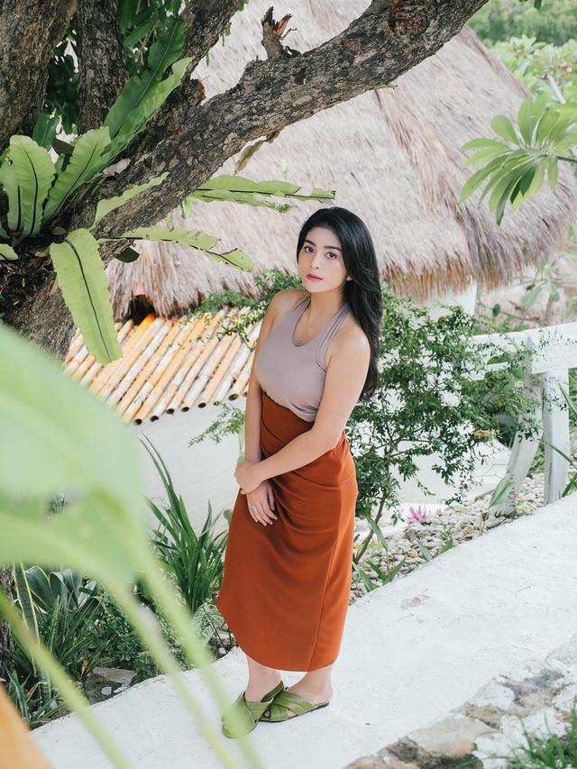 Jadi Tempat Favorit, Ini 7 Momen Liburan Debi Sagita Ke Labuan Bajo