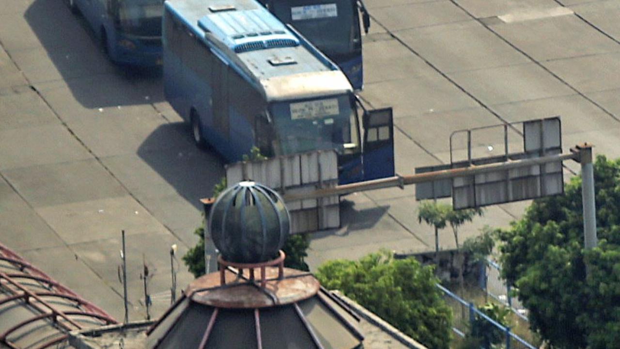 Rencana revitalisasi Terminal Blok M ini sejalan dengan pengembangan interkonektivitas MRT Jakarta dengan sejumlah fasilitas publik atau komersial di sekitarnya.