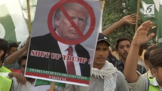 VIDEO: Demo Pakistan Tolak Tuduhan Trump