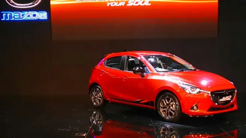 Mazda Pamer Mazda2 dan Biante Limited Edition di GIIAS