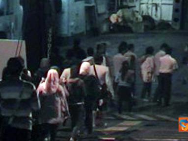 Citizen6, Bali: Menjelang liburan di Bali berkaitan dengan  Hari Raya Hindu Galungan dan Kuningan,yang jatuh pada, Rabu (6/7), ASDP Gilimanuk mengoperasikan 28 armada setiap harinya. (Pengirim: Dewa Darmada) 