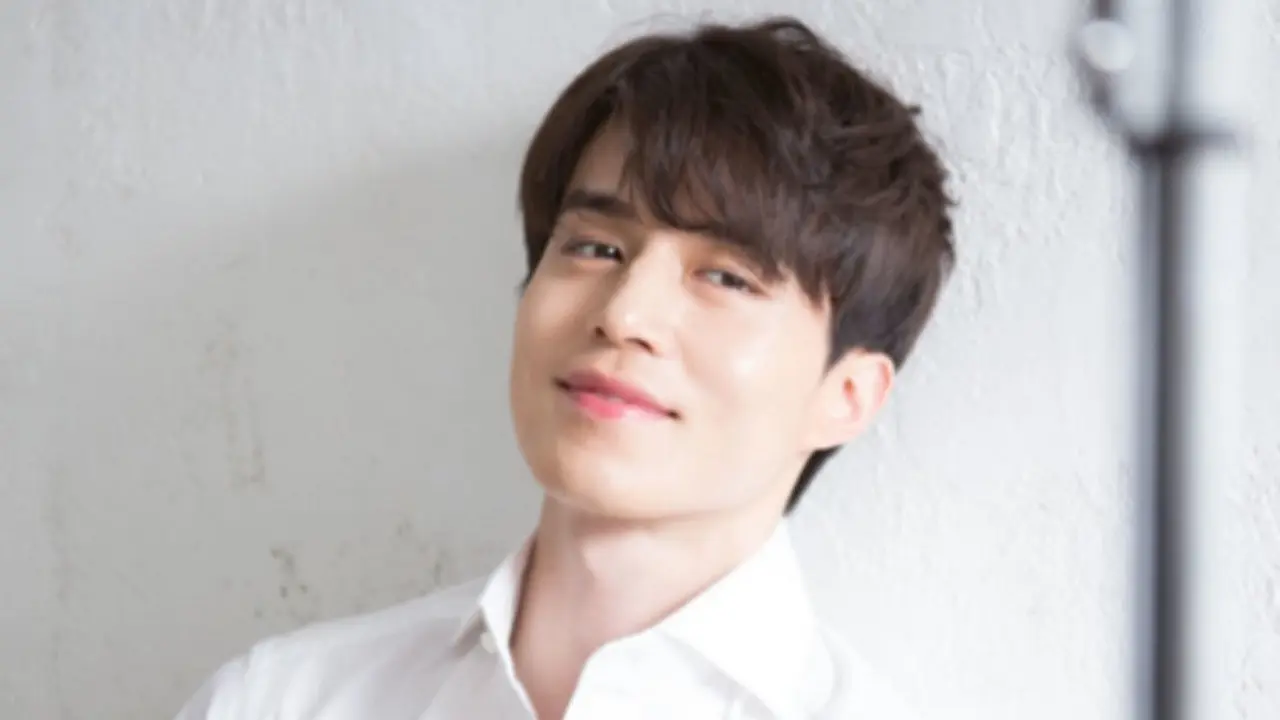 Lee Dong Wook