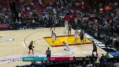 Miami Heat mengalahkan Charlotte Hornets dengan skor 105-100 dalam lanjutan pertandingan NBA 2017-2018.