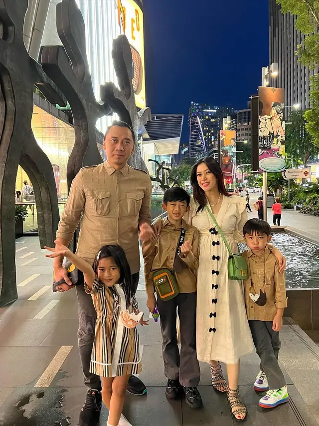 [Fimela] Aliya Rajasa Hamil