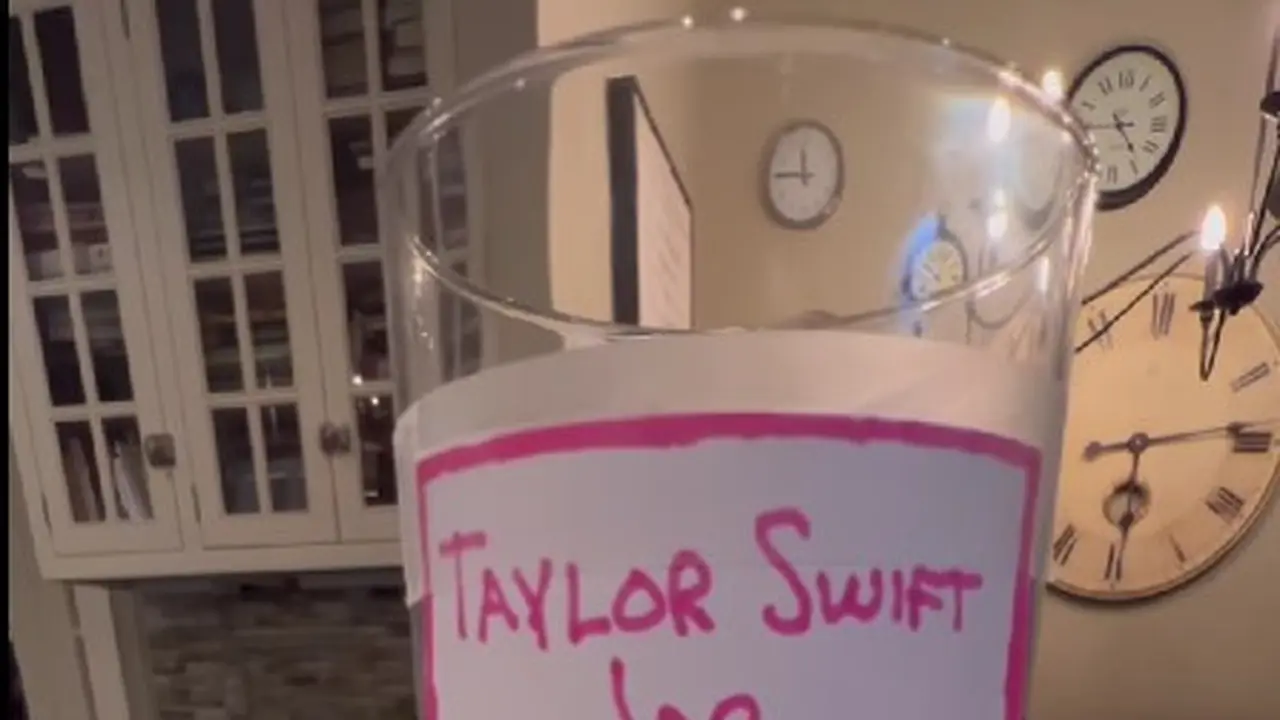 Stoples Taylor Swift