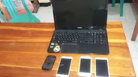 Kepolisian Sektor Kelapa Lima Polres Kupang Kota berhasil menangkap  empat pelaku pencurian yang tergabung dalam sindikat pencurian handphone  dan barang elektronik di Kota Kupang, Nusa Tenggara Timur, Senin  (11/6/2018).