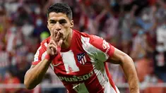 Luis Suarez bergabung dengan Liverpool pada 2011 silam dari Ajax Amsterdam. Penyerang Uruguay tersebut mampu tampil tajam hingga menjadi top skorer di Liga Inggris 2013/2014. Tiga tahun kemudian, ia pindah ke Barcelona dan saat ini merumput bersama Atletico Madrid. (AFP/Pierre-Philippe Marcou)