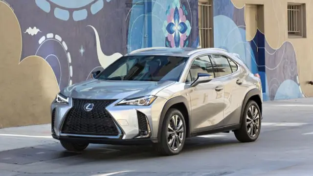 Lexus UX baru (Lexus)