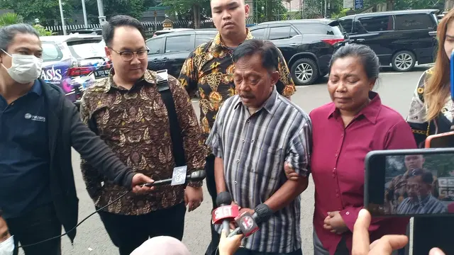 Perempuan bernisial W yang diduga telah menghina Dewi Perssik