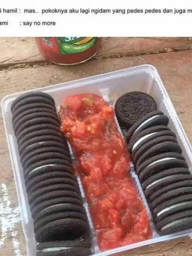 6 Potret Nyeleneh Orang Makan Sambal Ini Bikin Geleng Kepala