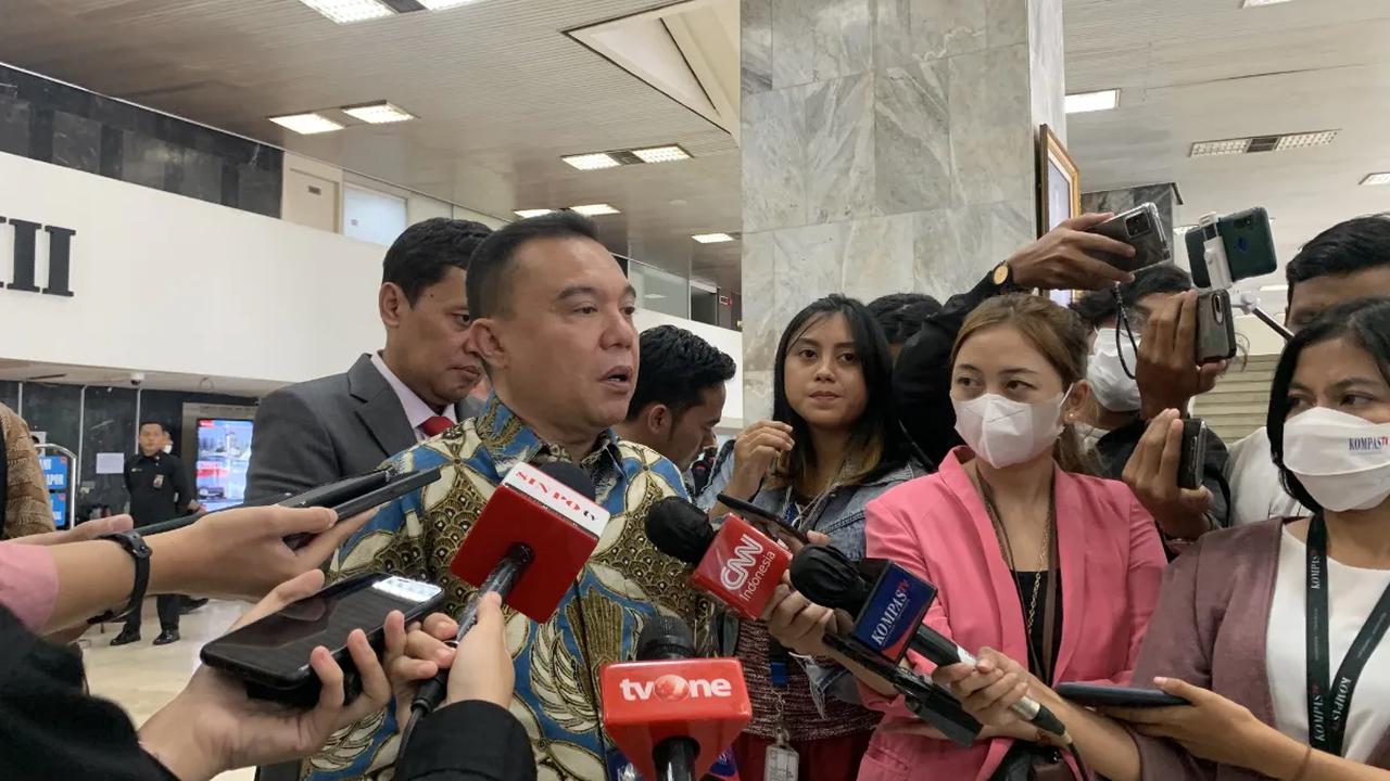 <br>Meski demikian, Dasco tak mau ambil pusing dengan isu tersebut.&nbsp;