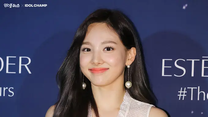 Nayeon TWICE