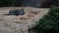 Jembatan Darurat di Sukabumi Putus Diterjang Luapan Sungai, Warga Harus Cari Jalur Alternatif