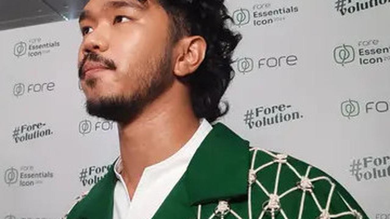 8 Fakta Menarik Kristo Immanuel Sutradara Film Tinggal Meninggal yang Tak Banyak Diketahui