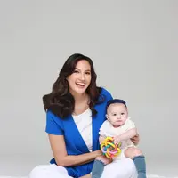 Nadine Chandrawinata dan Baby Djiwa (Instagram/nadinelist)
