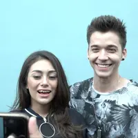 Merayakan Hari Valentine, Stefan William memberikan sebuah cincin berlian pada Celine Evangelista. Selain itu, mereka akan makan bersama dan jika ada waktu mereka akan berlibur. 