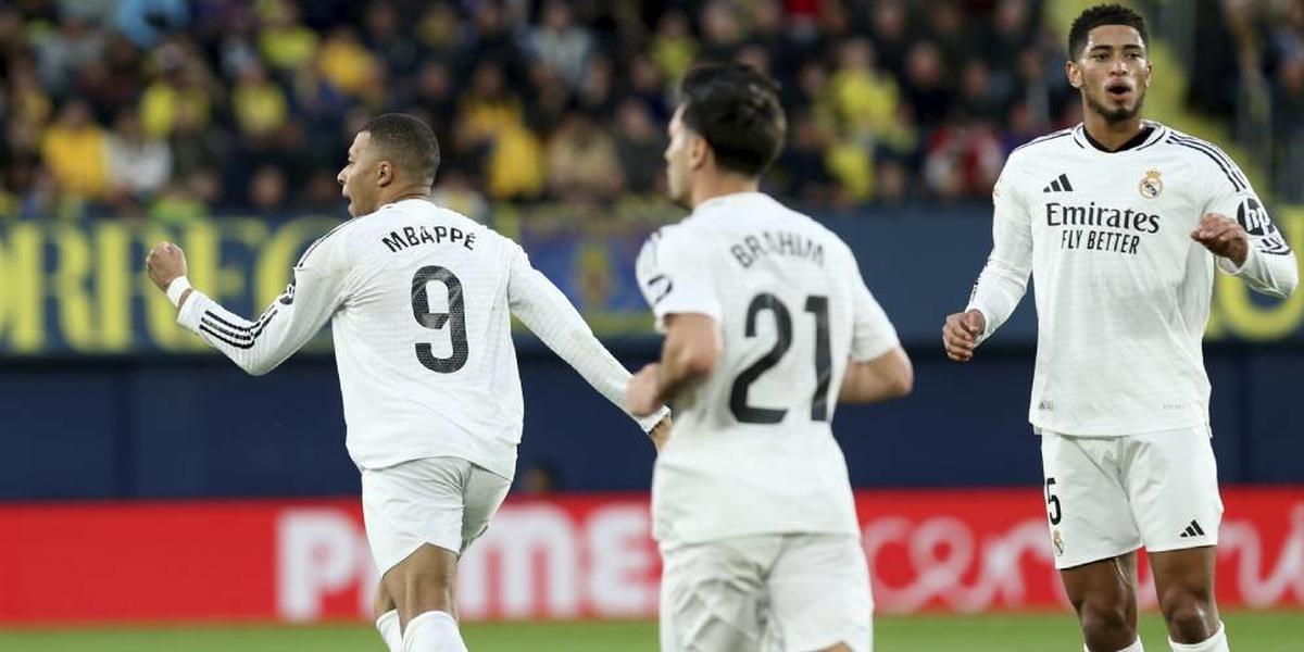 Barcelona Pimpin Klasemen La Liga, Carlo Ancelotti: Tenang, Masih Ada El Clasico!