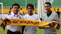Bayu Gatra, resmi digaet Sriwijaya FC. (Bola.com/Riskha Prasetya)