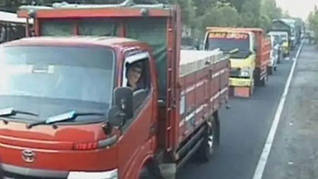 Gangguan Mudik Lebaran, Pasar Tumpah di Surabaya