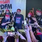 Ratusan aktivis pergerakan yang tergabung dalam Relawan Perjuangan Demokrasi (REPDEM), sayap PDI Perjuangan (PDIP) merayakan hari ulang tahunnya ke 19 di kantor DPN Repdem, Tebet Gudang Peluru, Jakarta Selatan, Minggu malam (10/12/2023). (Foto: Istimewa).